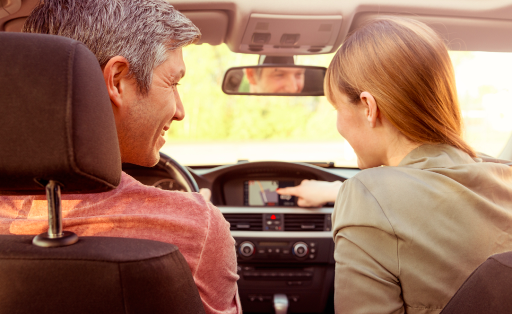 Prêt de véhicule entre particuliers, que vérifier dans son contrat d'assurance ?