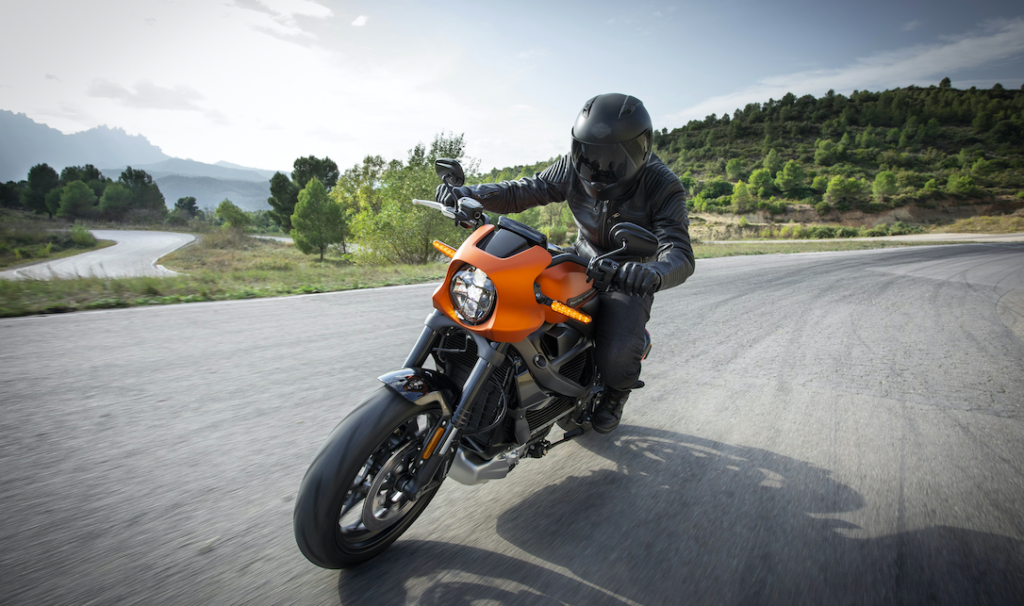 Assurance moto électrique : ce que vous devez prendre en considération