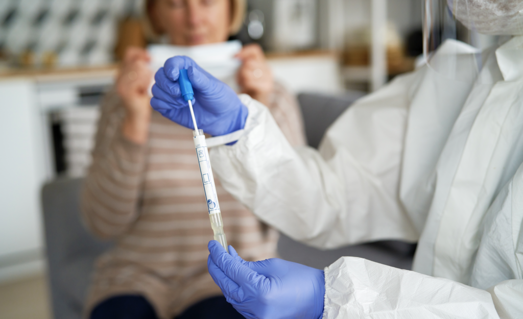 Covid : test PCR, antigénique, sérologique… Quels prix et quels remboursements prévoir ?